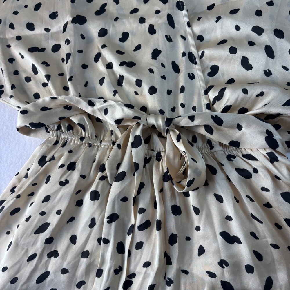 Pink Lily Dalmatian Print Satin Romper Champagne Black Kimono Sleeve Medium‎ - Picture 4 of 12